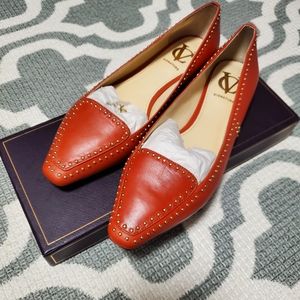 Vince Camuto Signature studded leather flats in pink coral color. Size 37